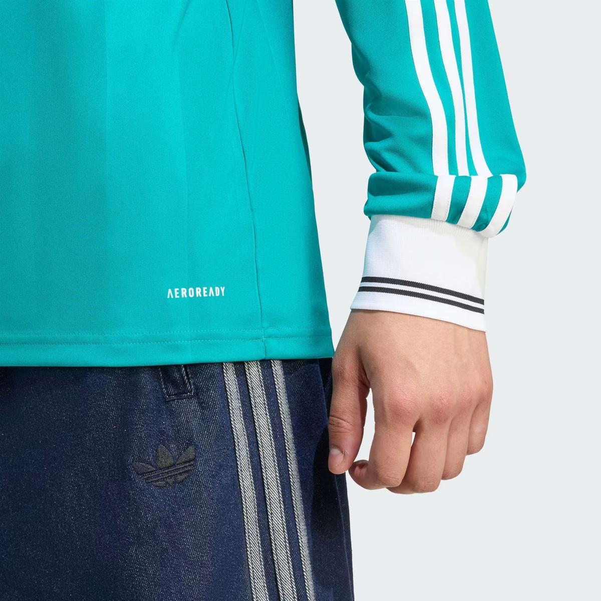 product/a/d/adidas_jv6464_6.jpg