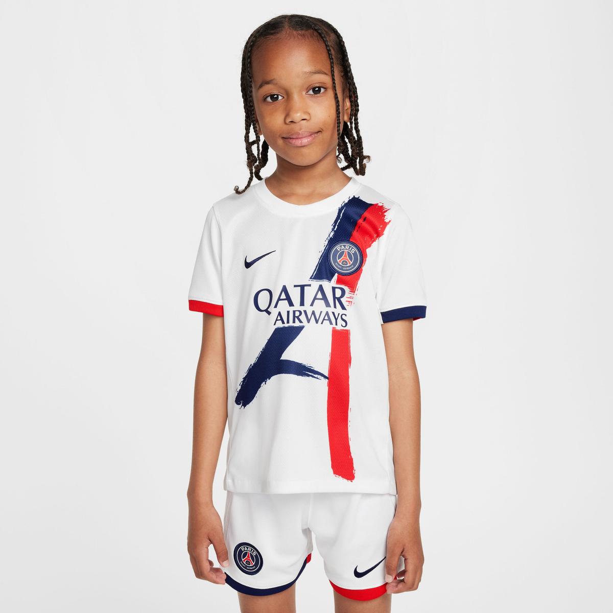 product/n/i/nike_fn9205-101-phsym001.jpg