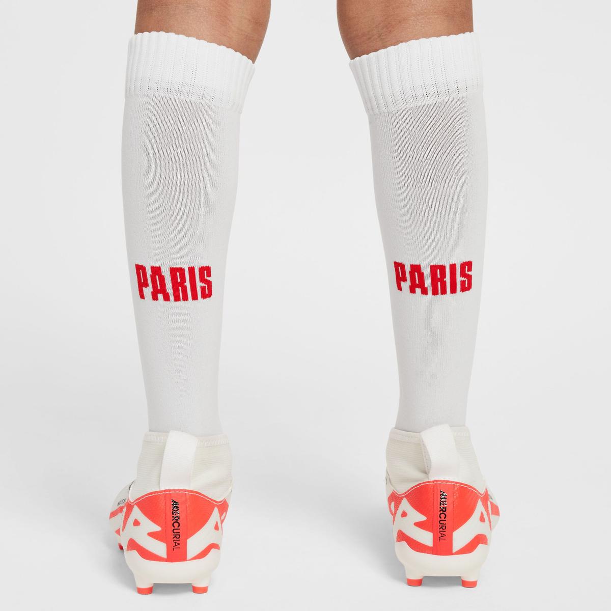 product/n/i/nike_fn9205-101-phsym002.jpg