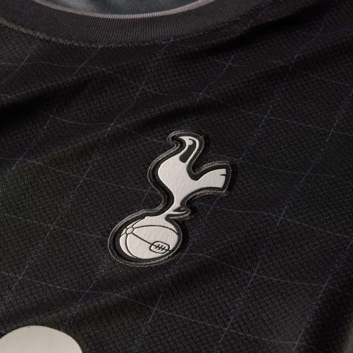 product/n/i/nike_hj4609-011-phsyd001.jpg