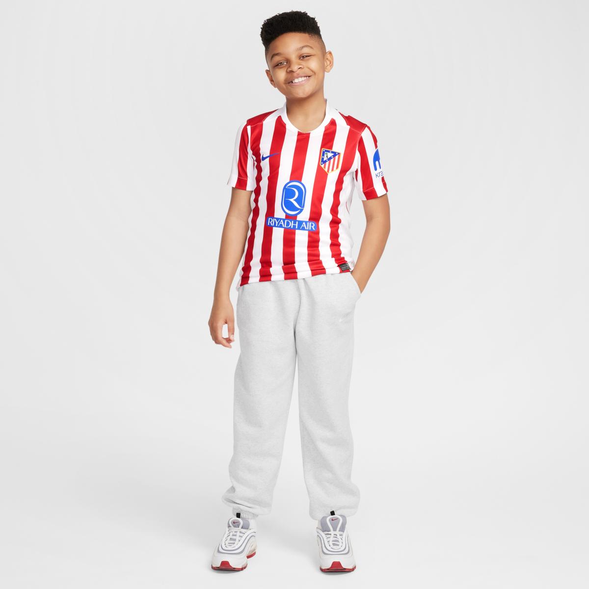 product/n/i/nike_hj5281-615-phsyd002.jpg