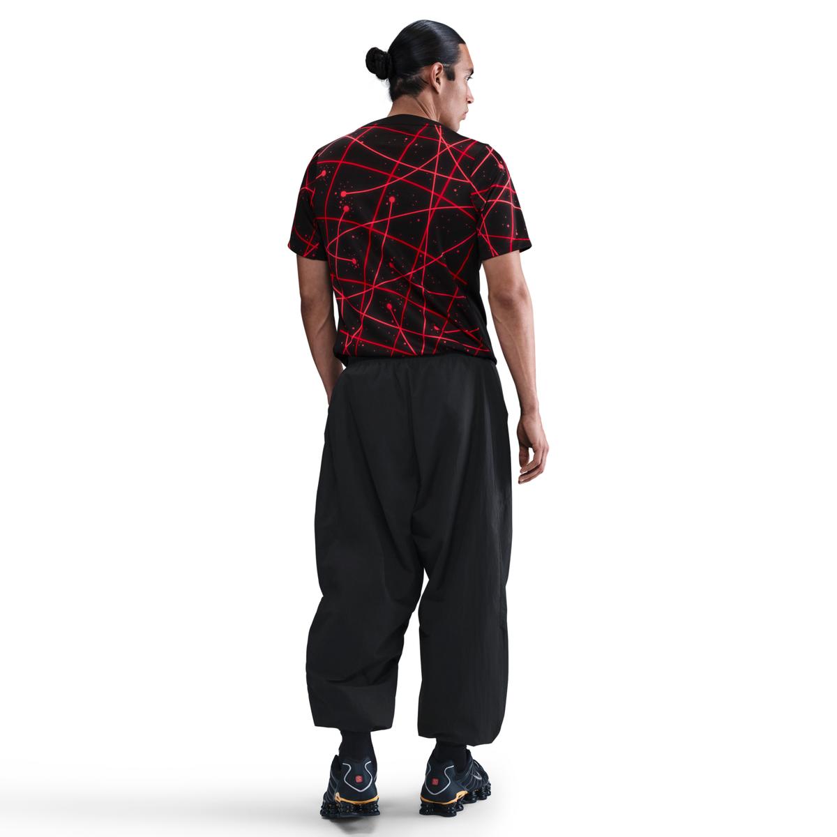 product/n/i/nike_if3965-010-phsbm001.jpg