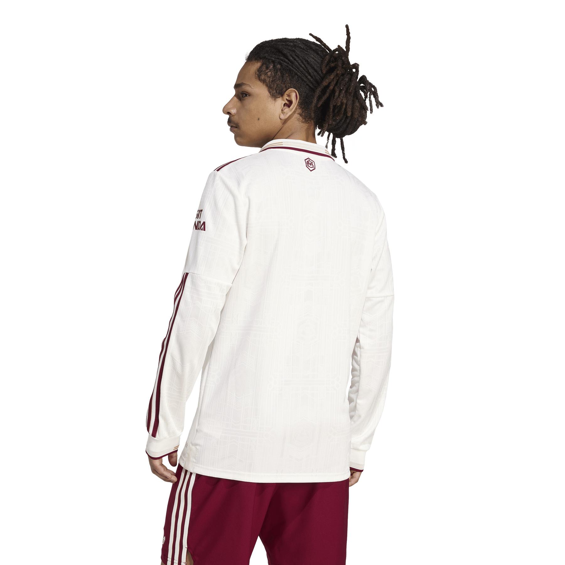 product/2/0/2025_adidas_jj1898_4_apparel_on_model_back_view_transparent.jpg