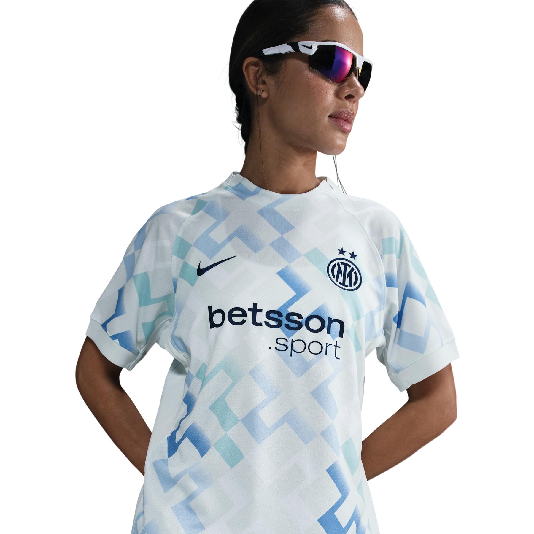 product/2/0/2025_nike_hj5096-497-phsym001.jpg