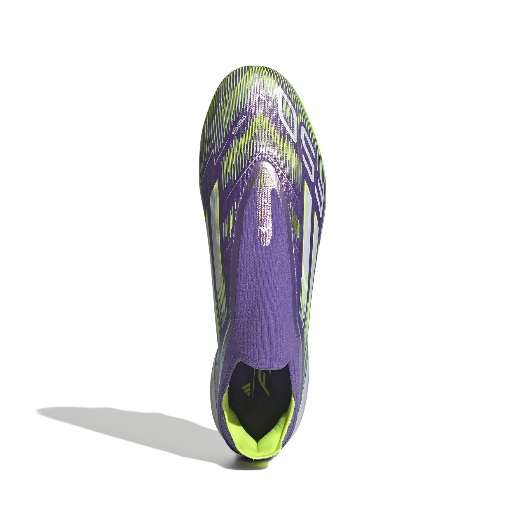 product/a/d/adidas_jh7628_2_footwear_photography_top_portrait_view_white.jpg