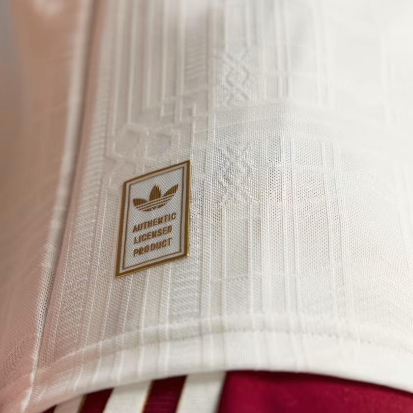 product/a/d/adidas_ji9554_4.jpg