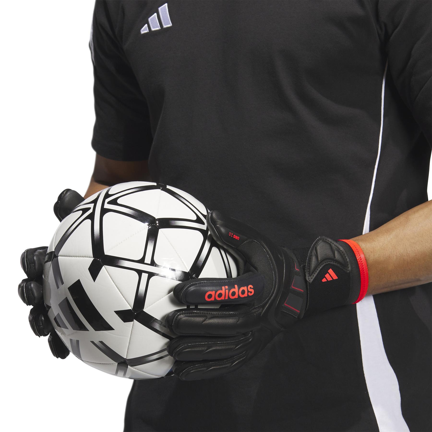 product/a/d/adidas_jj2204_black-black-lucred_4.jpg