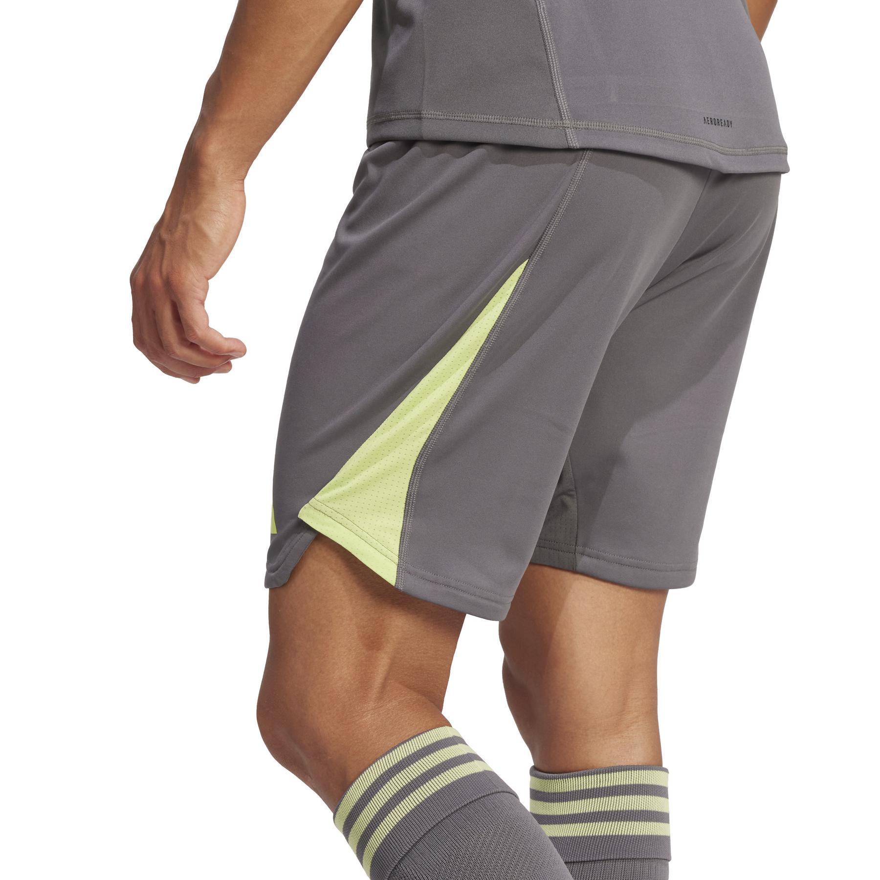 product/a/d/adidas_jn2012_6_apparel_on_model_detail_view_1_white.jpg