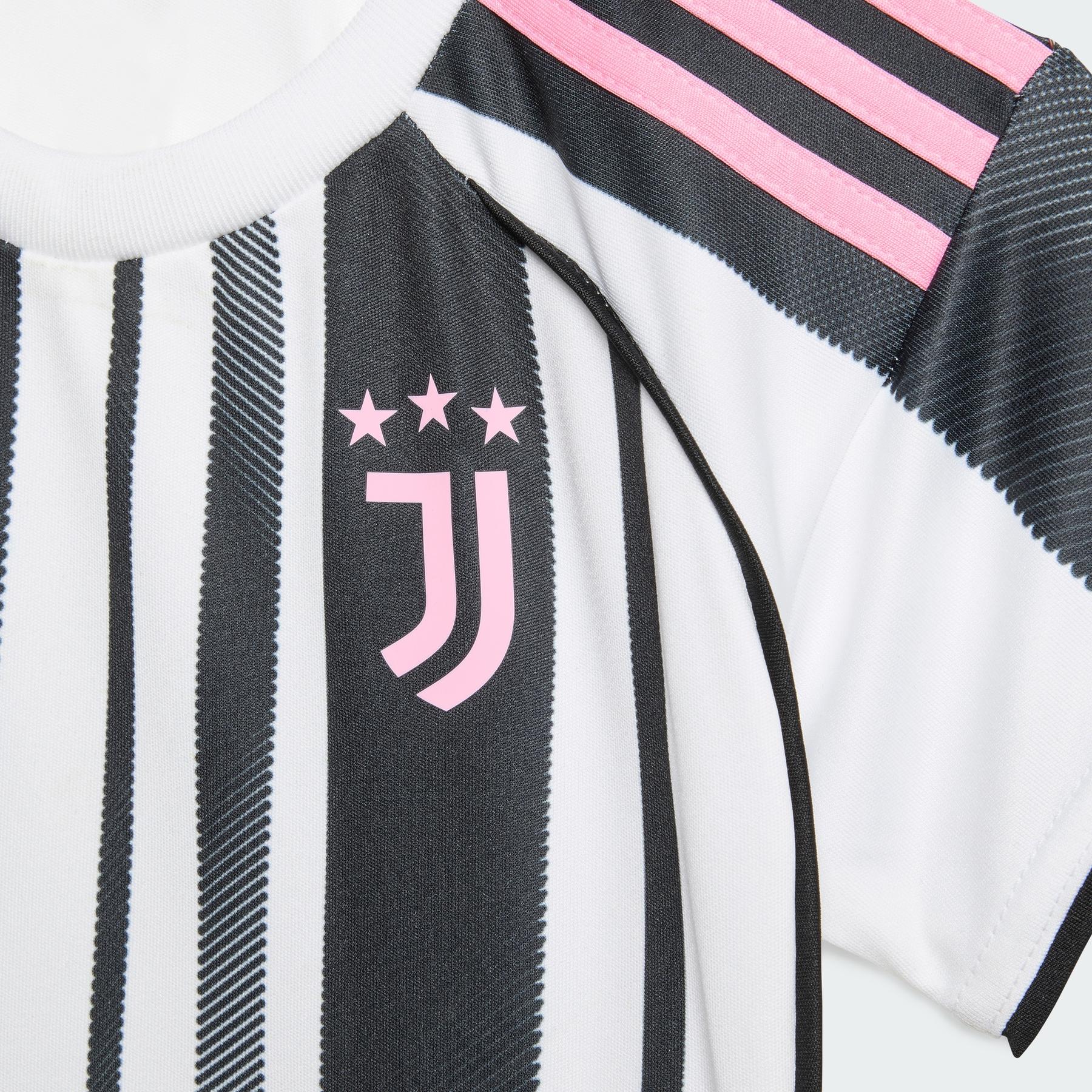 product/a/d/adidas_jn5218_white-black_7.jpg