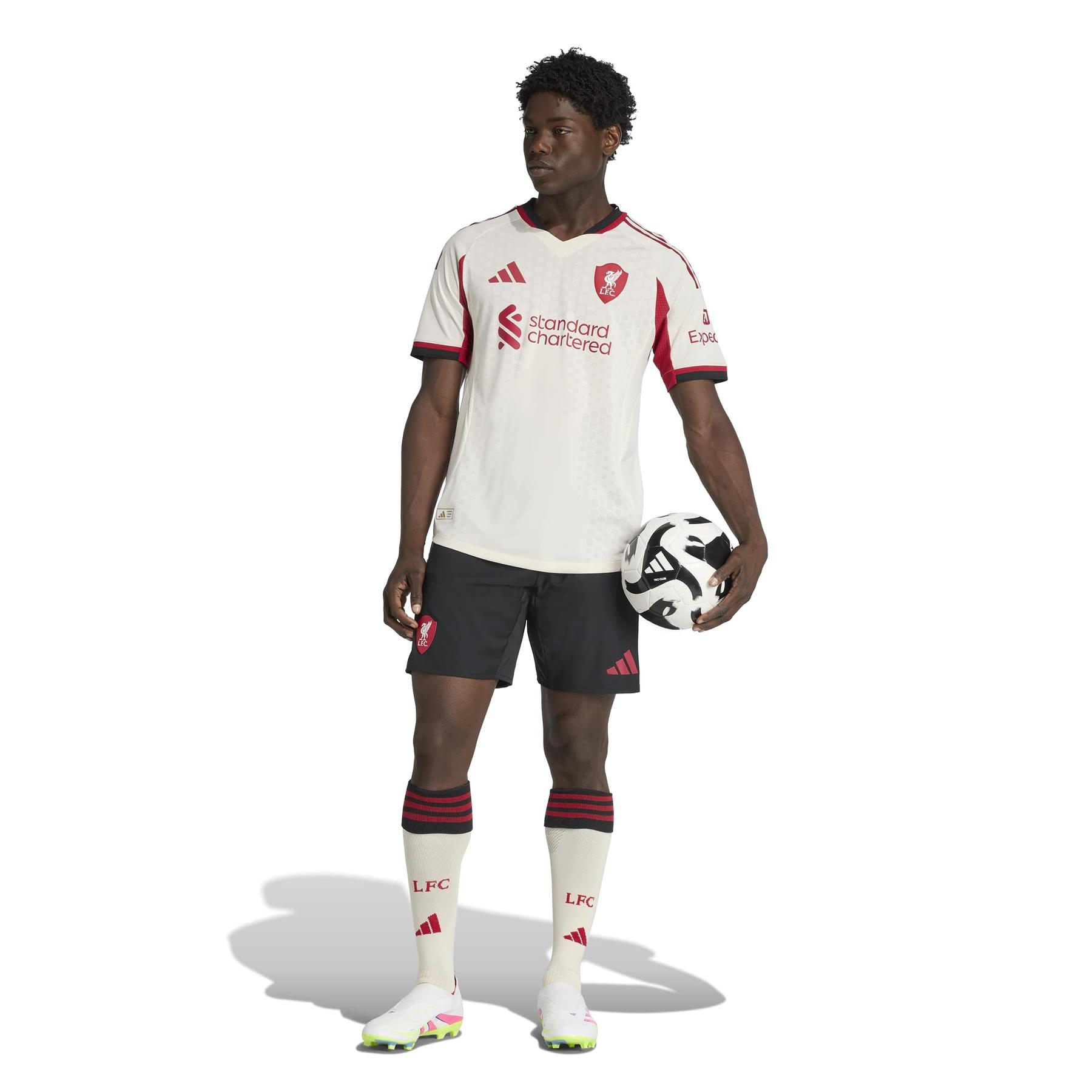 product/a/d/adidas_jv6488_6_apparel_on_model_standard_outfit_view_white.jpg