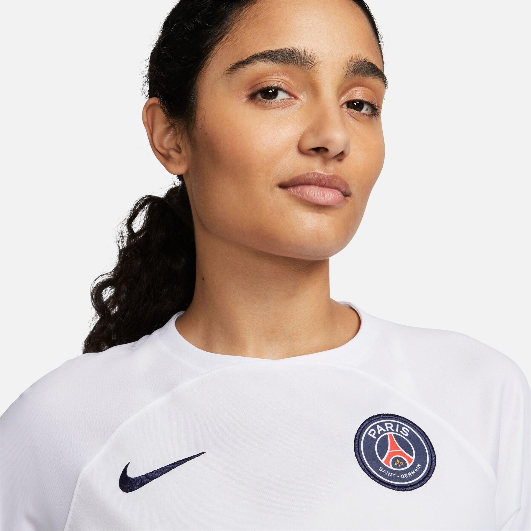 product/n/i/nike_dx2734-101-phsym001_xx.jpg