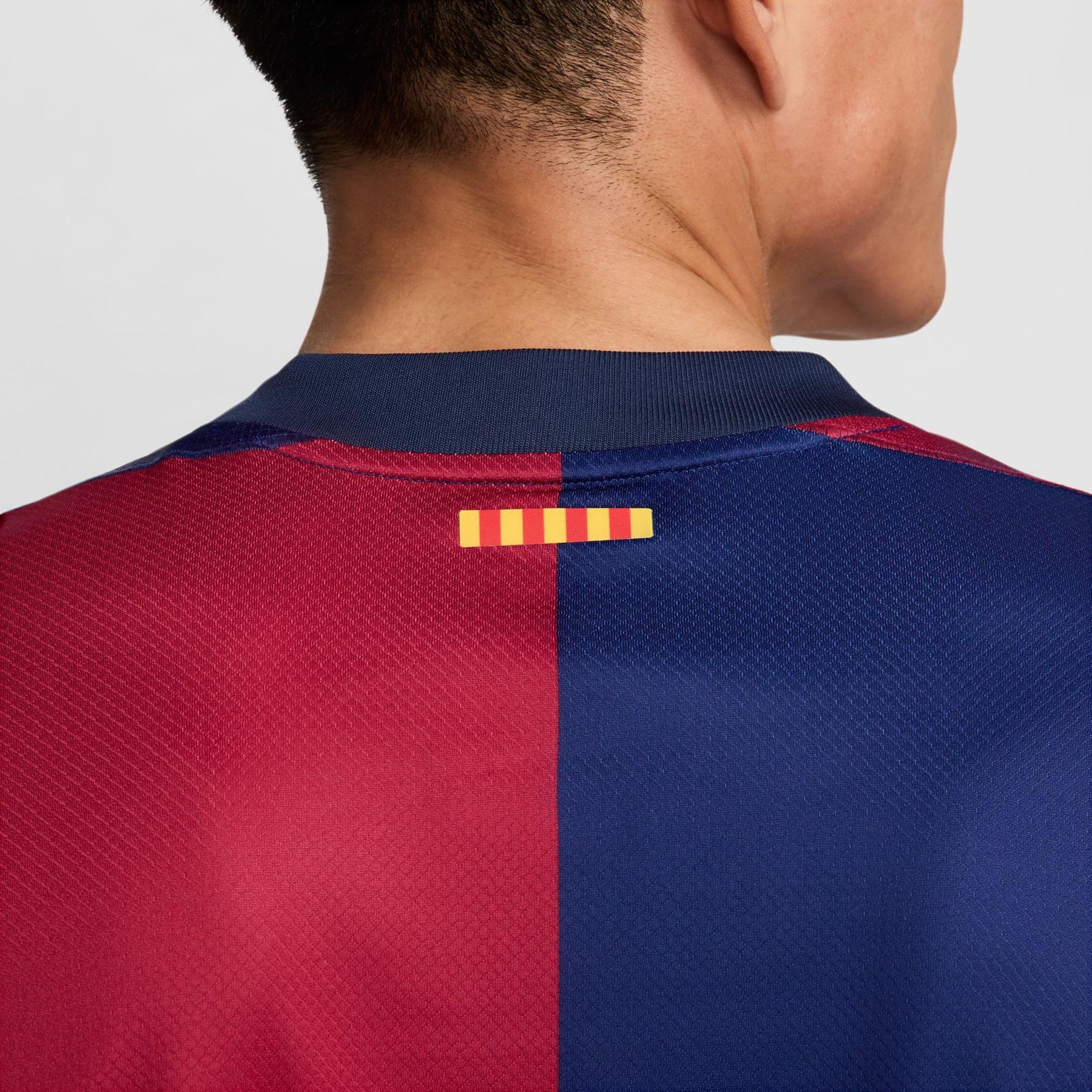 product/n/i/nike_fn8806-456_deep-royal-blue-noble-red-club-gold_10.jpg