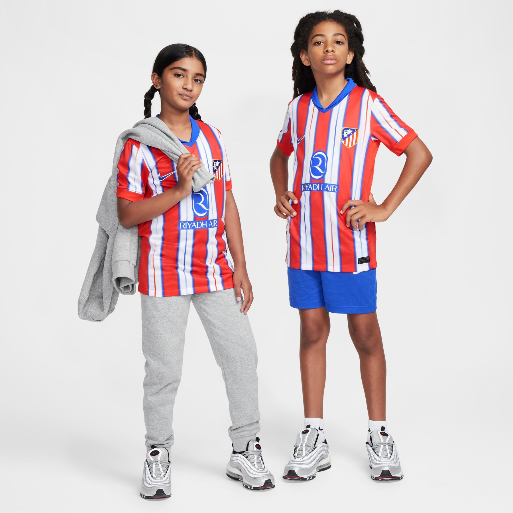 product/n/i/nike_fn9146-406-phcym002.jpg