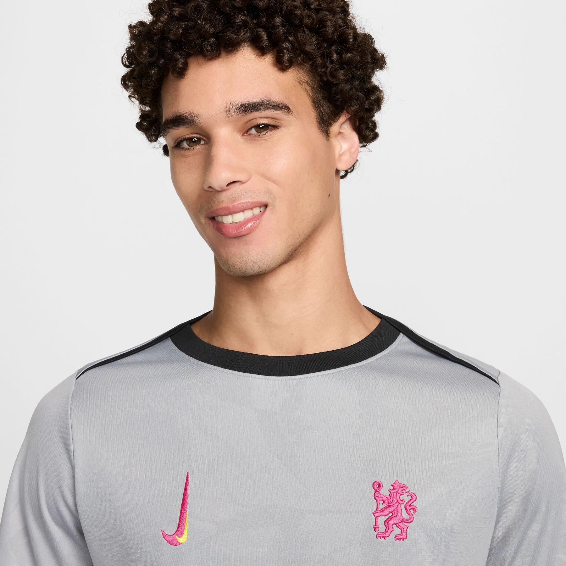 product/n/i/nike_fq2541-074-phsym001_082824.jpg