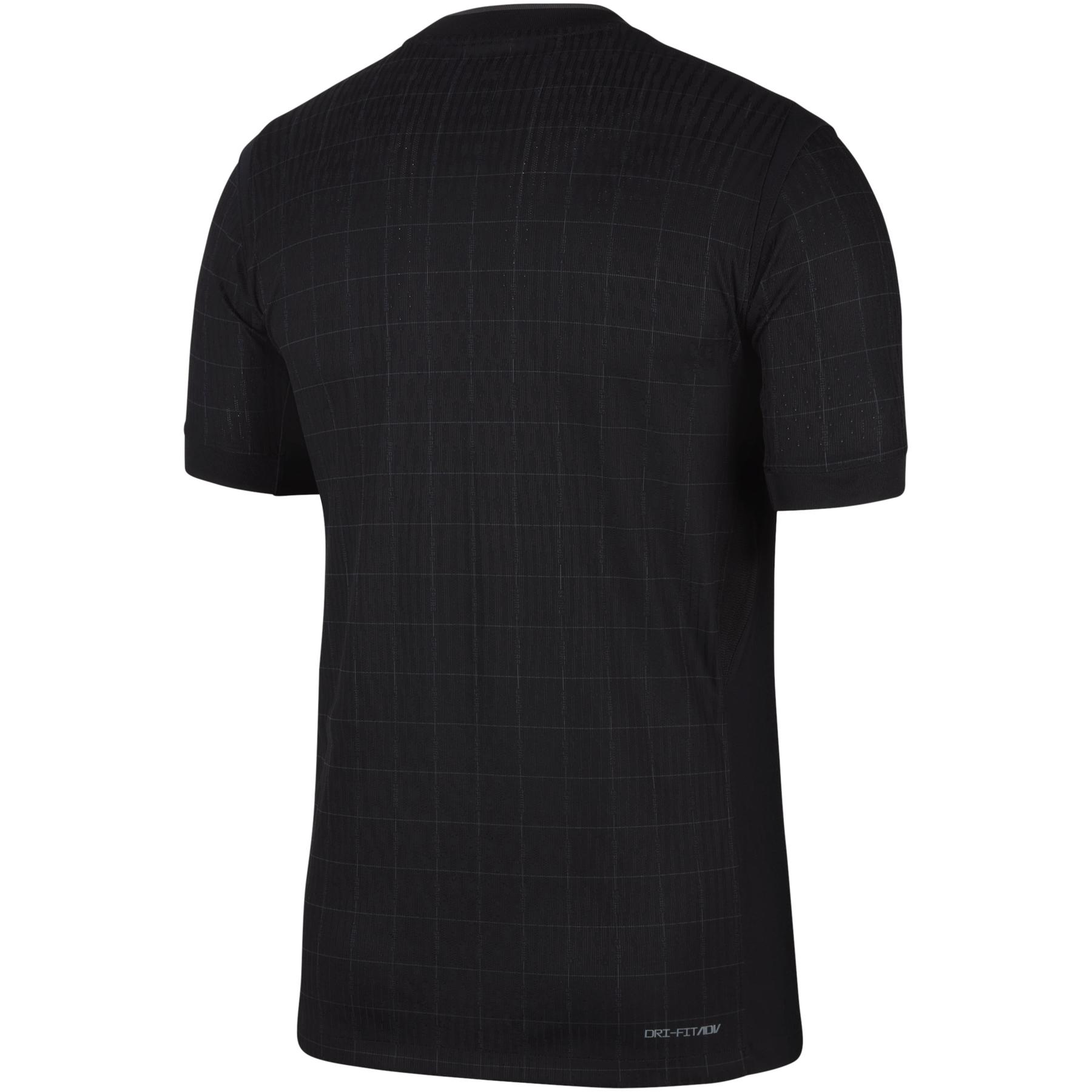 product/n/i/nike_hj4558-011-phsbh001.jpg