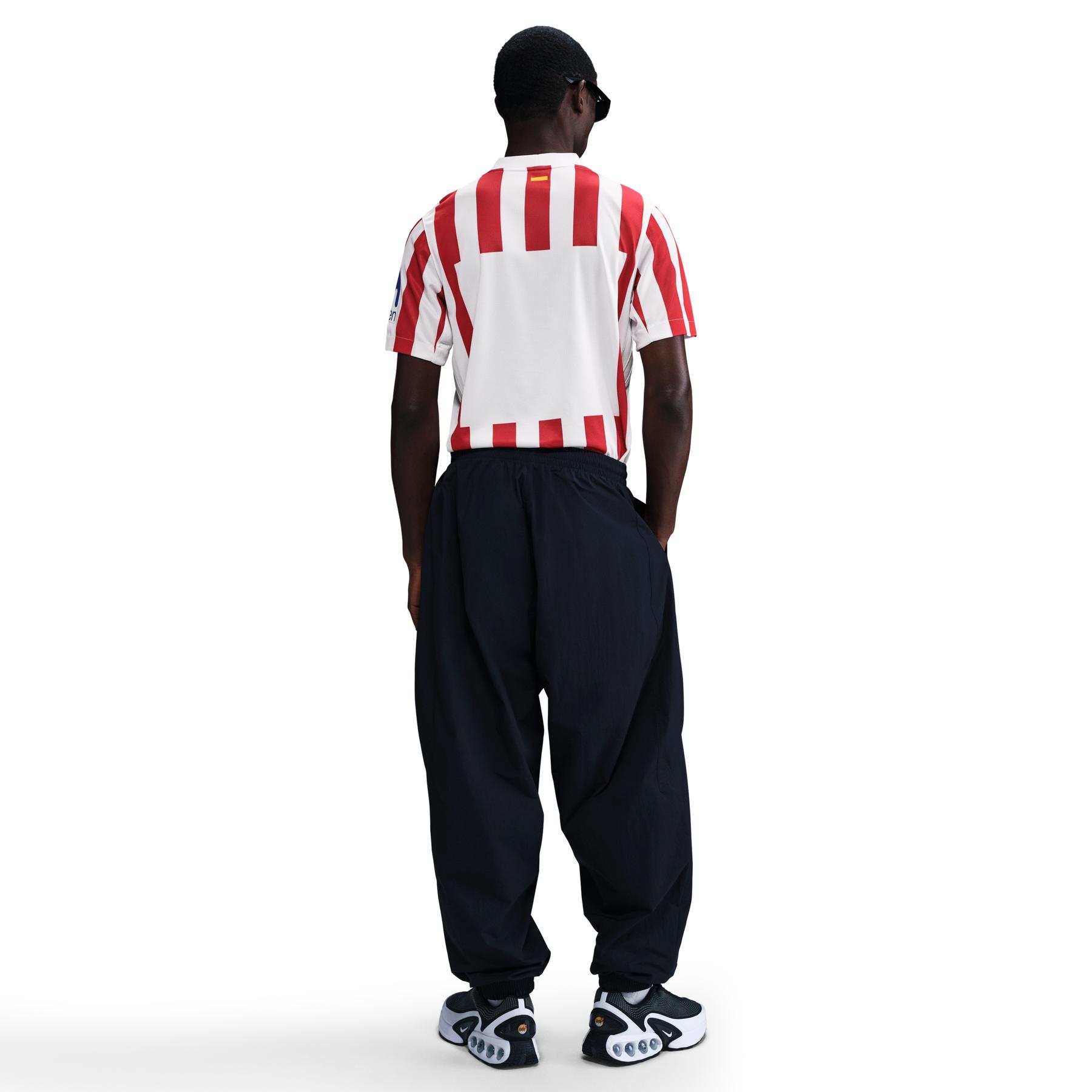 product/n/i/nike_hj4587-615-phsbm001.jpg