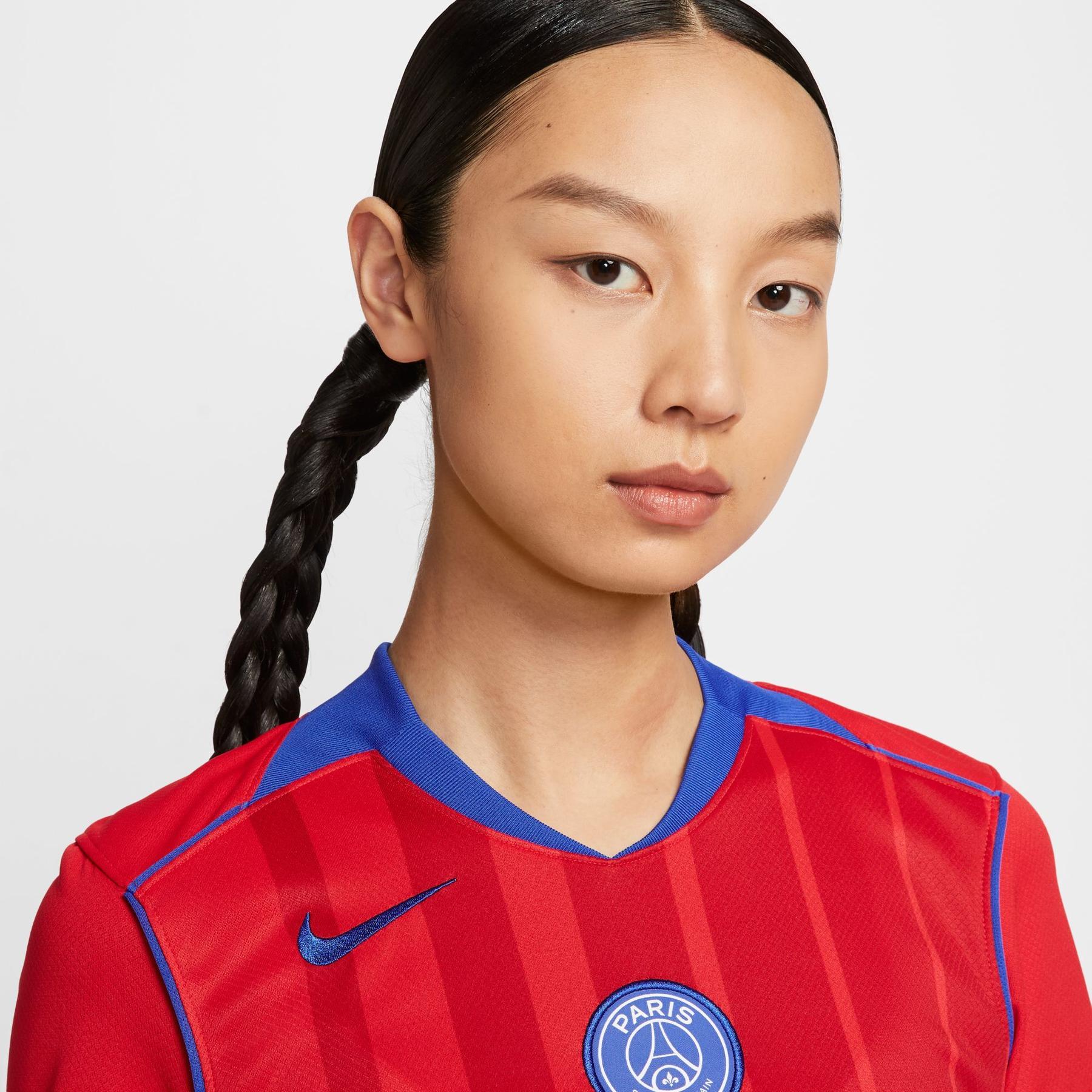 product/n/i/nike_hm3245-680_global-red-sport-red-hyper-royal_6.jpg