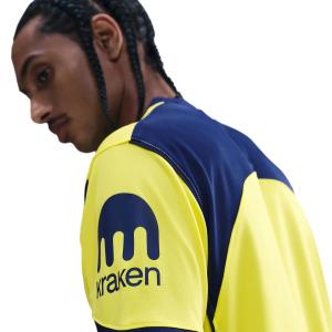 product/2/0/2025_09_nike_hm3207-741_4.jpg