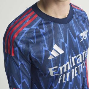product/a/d/adidas_jj1834_14_apparel_photography_heromrktng_view_7.jpg