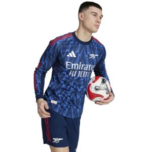 product/a/d/adidas_jj1834_6_apparel_on_model_detail_view_1_white.jpg