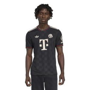 ke6801-bayern-munich-third-kit-2025-26-black-halivo