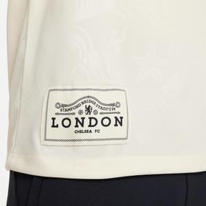 product/n/i/nike_fn4256-121-phsym004.jpg