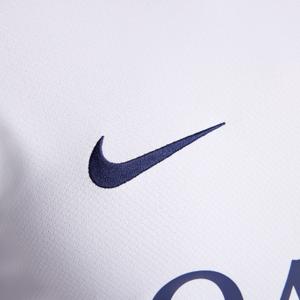 product/n/i/nike_fn8781-101-phsym002.jpg